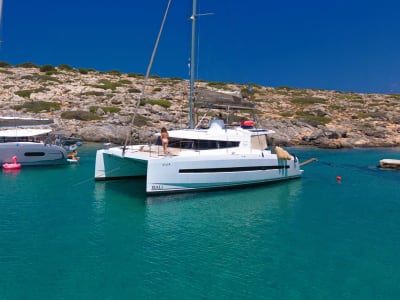 Crucero de un día en barco desde Hersonissos, cerca de Heraklion