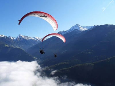 Paragliding-Tandemflug im Winter in Mayrhofen, Zittertal