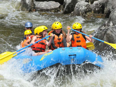 Zipline Canopy Tour und Wildwasser-Rafting auf dem Sarapiqui-Fluss, San José