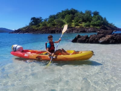 Alquiler de kayak de mar en Bouillante, en la reserva de Cousteau, Guadalupe