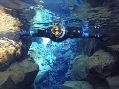 Snorkeling dans la fissure de Silfra, parc national de Thingvellir, Þingvellir