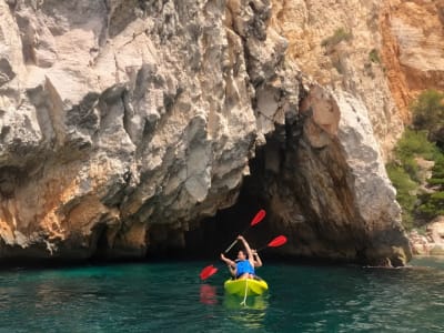 Excursión en kayak por las calas de Jávea desde Cala Granadella, Alicante