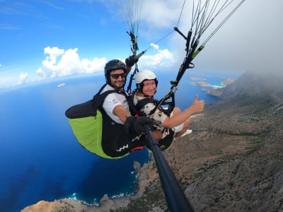 Tandemflug mit dem Gleitschirm in Chania, Kreta