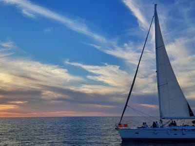 Croisière en voilier vers l'île de Dia au départ d'Héraklion, Crète