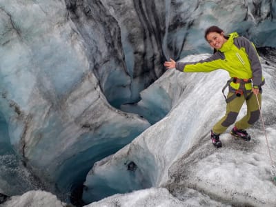 Escalade de glace et randonnée glaciaire sur le glacier Sólheimajökull au départ de Mýrdalshreppur