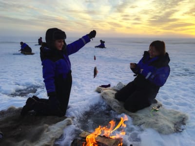 Ausflug zum Eisfischen in Brändön, in der Nähe von Luleå