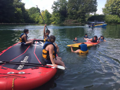 Mega-SUP-Ausflug auf dem Gave d'Oloron in Sorde-l'Abbaye