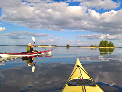 Curso de iniciación a la canoa/kayak en Oravi, cerca del Parque Nacional de Linnansaari