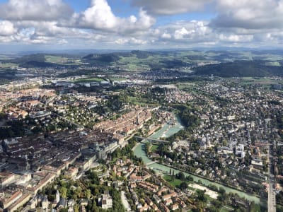 Visita de la capital de Berna desde el aeropuerto de Belp