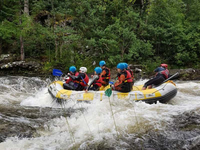 Rafting en el río Garry, cerca de Fort William