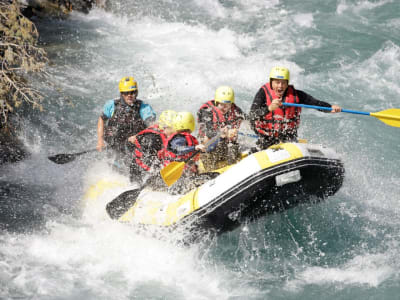 Rafting down the Durance river in Embrun