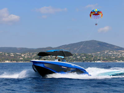 Vol en parachute ascensionnel dans le Golfe de Saint-Tropez depuis Sainte-Maxime