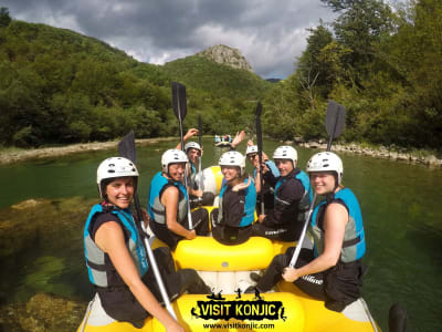 Rafting auf dem Fluss Neretva, Bosnien und Herzegowina