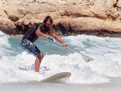 SUP à la plage de Kalathas, près de Chania, Crète