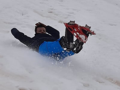 Snowshoeing and sledging in Saint Lary