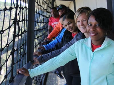 Recorrido por el Skywalk del puente de Boulkrans, de 216 metros de altura