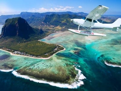 Rundflug mit dem Wasserflugzeug über Mauritius