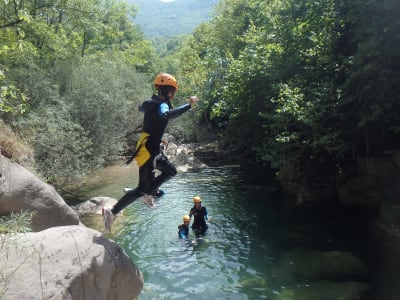 Profitez du canyoning en famille à La Vall d'en Bas