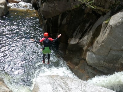 Beginner canyon of Malvaglia in Ticino