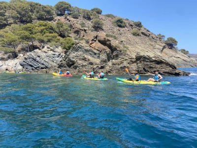 Excursion guiada en kayak y buceo desde Playa Almadraba en Roses, Costa Brava