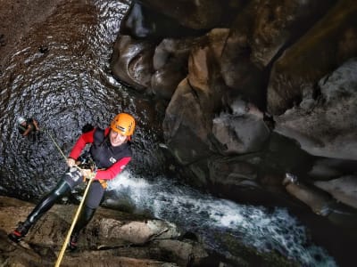 Canyoning im Salto do Cabrito in Caldeiras da Ribeira, São Miguel