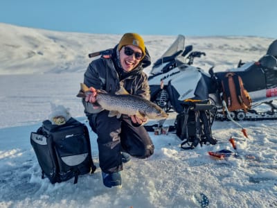 Excursión de pesca en hielo desde Akureyri, Islandia