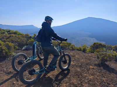 Tour mit geländegängigen Elektroscootern am Piton de la Fournaise, Insel Réunion