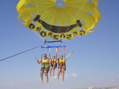 Parasailing in Torrevieja, Alicante