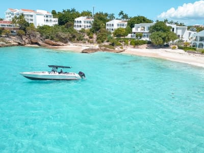 Balade en bateau privée à Anguilla depuis Simpson Bay à Saint-Martin