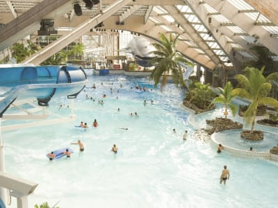 Tageskarte für den Wasserpark Aquaboulevard in Paris (ermäßigter Preis)