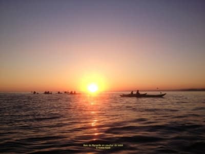 Excursion en kayak de mer au Cap Croisette et coucher du soleil dans les Calanques de Marseille