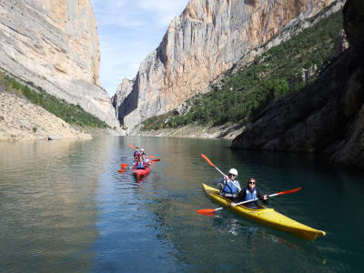 Excursion en kayak et randonnée dans les gorges du Mont-Rebei par le sentier d'Aragon