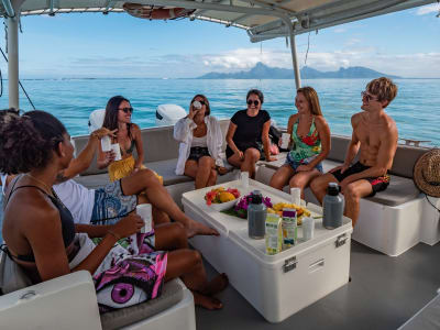 Excursión en barco privada a medida en Tahití