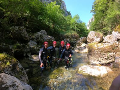 Excursión de barranquismo en La Molina en Picos de Europa