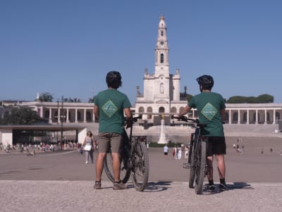 Geführte E-Bike-Tour durch Fátima und Besuch der Höhlen von Moeda