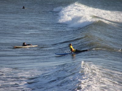 Cours de surf sur la plage de Cabedelo à Figueira da Foz