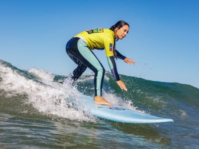 Week-long surfing camp at the Costa de Caparica, near Porto