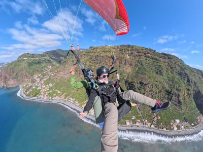 Tandem Paragliding in Madalena do Mar, Madeira
