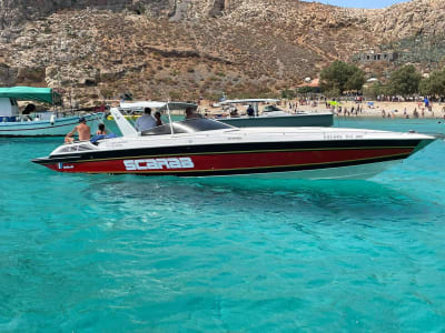 Private Sunset Powerboat Tour to Theodorou Island from Chania