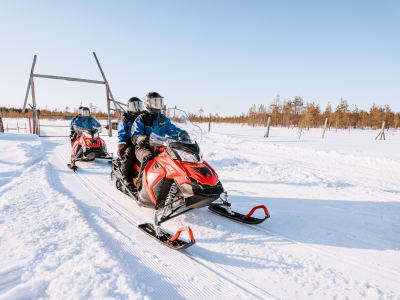 Safari en moto de nieve a Levi Fells desde Levi