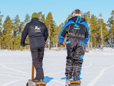 Excursión eléctrica en motonieve y trineo o karting sobre hielo en Saariselkä desde Ivalo