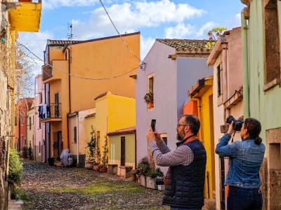 Visita guiada y paseo fotográfico con salida desde Bosa, Cerdeña