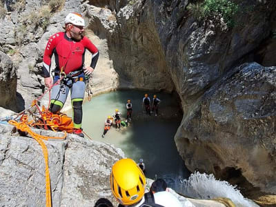 Canyoning in der Agios Loukas-Schlucht von Athen aus