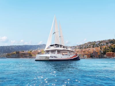 Katamaran-Kreuzfahrt nach Villefranche-sur-Mer und Saint-Jean Cap Ferrat ab Nizza mit Brunch