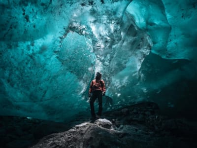 Glacier Hiking and Ice Cave Tour from Kulusuk