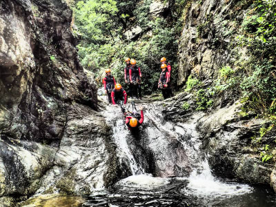 Abstieg der Schlucht Abenteuer Stufe 2, Pyrénées-Orientales