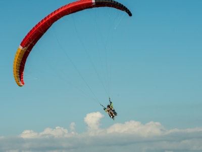 Tandem-Gleitschirmflug in Voghera bei Mailand