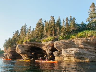 Excursión en kayak de mar en Pointe Saint-Pierre en Gaspésie, Quebec