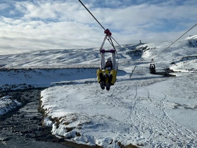 Mega tirolesa desde Reikiavik sobre el valle de Reykjadalur en Hveragerði