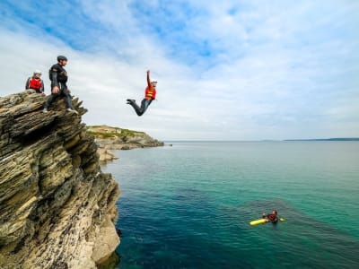 Excursión de coasteering en Newquay